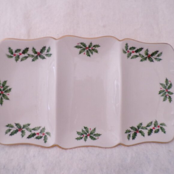 Lenox Three Sectioned Server Holiday Collection Holly Berry 24K GOLD - Picture 4 of 8
